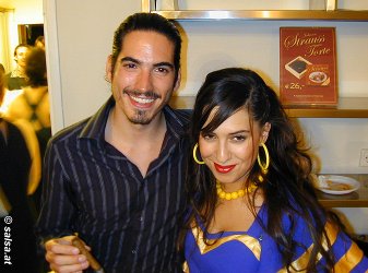 Wien: Salsaball - anklicken zum Vergr��ern - click to enlarge