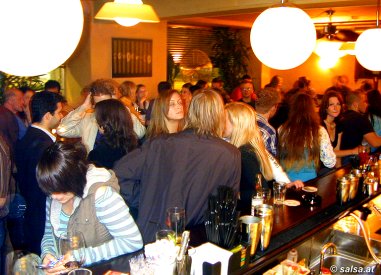 Graz: salsa in der Cohibar (anklicken zum Vergr��ern - click to enlarge)