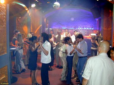 Salsateca Zizas, Linz; click to enlarge - anklicken zum Vergr��ern, mit ALT+F4 wieder schliessen