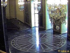 Im Volksb&uuml;hnenhaus