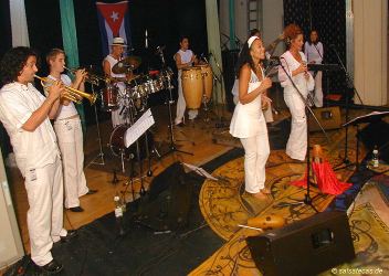 Salsa-Festival in Chemnitz: latin-chem (anklicken zum Vergr��ern, mit ALT+F4 wieder schliessen)