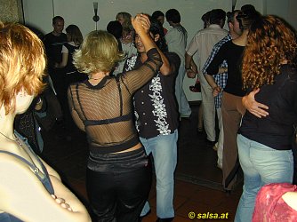 Salsa in der Goldenen Sonne, G�rlitz (anklicken zum Vergr��ern, mit ALT+F4 wieder schliessen)