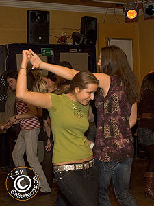 Salsa im Cafe Tr&ouml;dler / Einstein, Dortmund