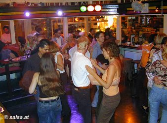 Caf� Cuba im Bahnhof Essen-West