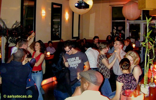 Salsa in der Central Bar, Giessen