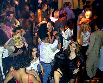 Mangoo, Hamburg (anklicken zum Vergr��ern - click to enlarge)