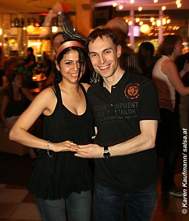 Salsa im Cup�n Cino, Hamburg