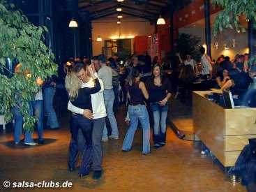 Salsa in Kaiserslautern: Steps (click to enlarge - anklicken zum Vergr��ern)