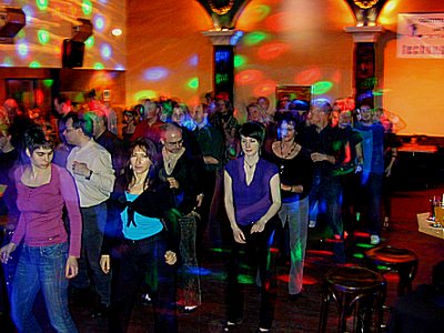 Salsa in H�hr-Grenzhausen bei Koblenz: die Gass