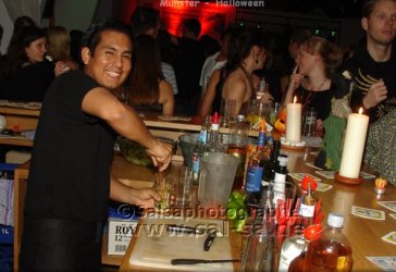 Salsa in M�nster: Latin Halloween im Rodizio