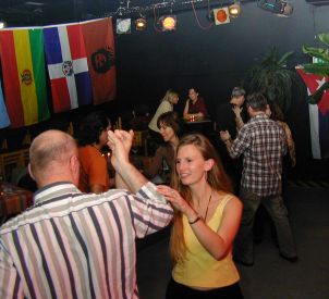 Salsa in der Theatersch&auml;nke in Rosenheim