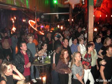 Salsa in Stuttgart (anklicken zum Vergr��ern - click to enlarge)